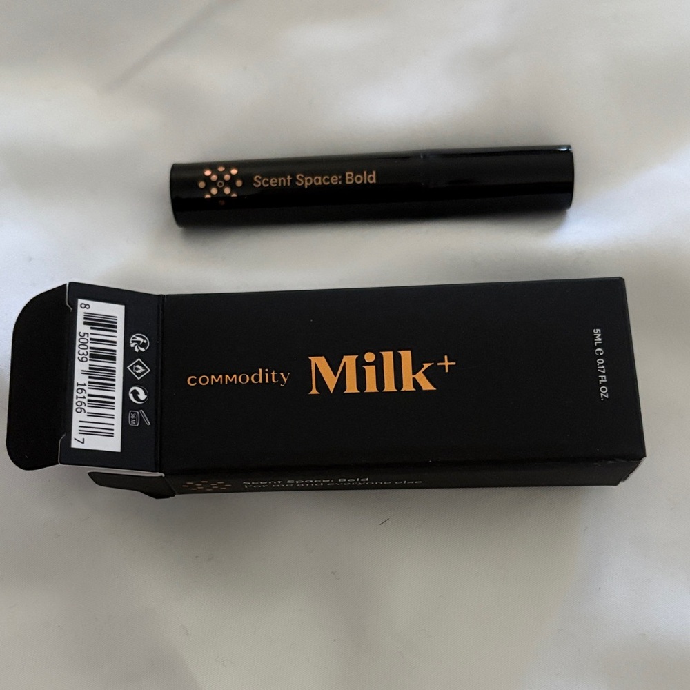 Commodity Milk+ Bold Perfume in Black